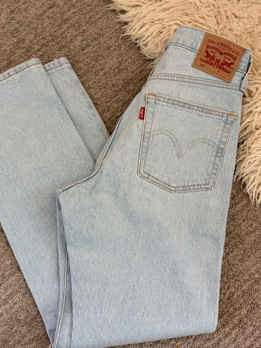 Levi's straight leg jeans NWOT